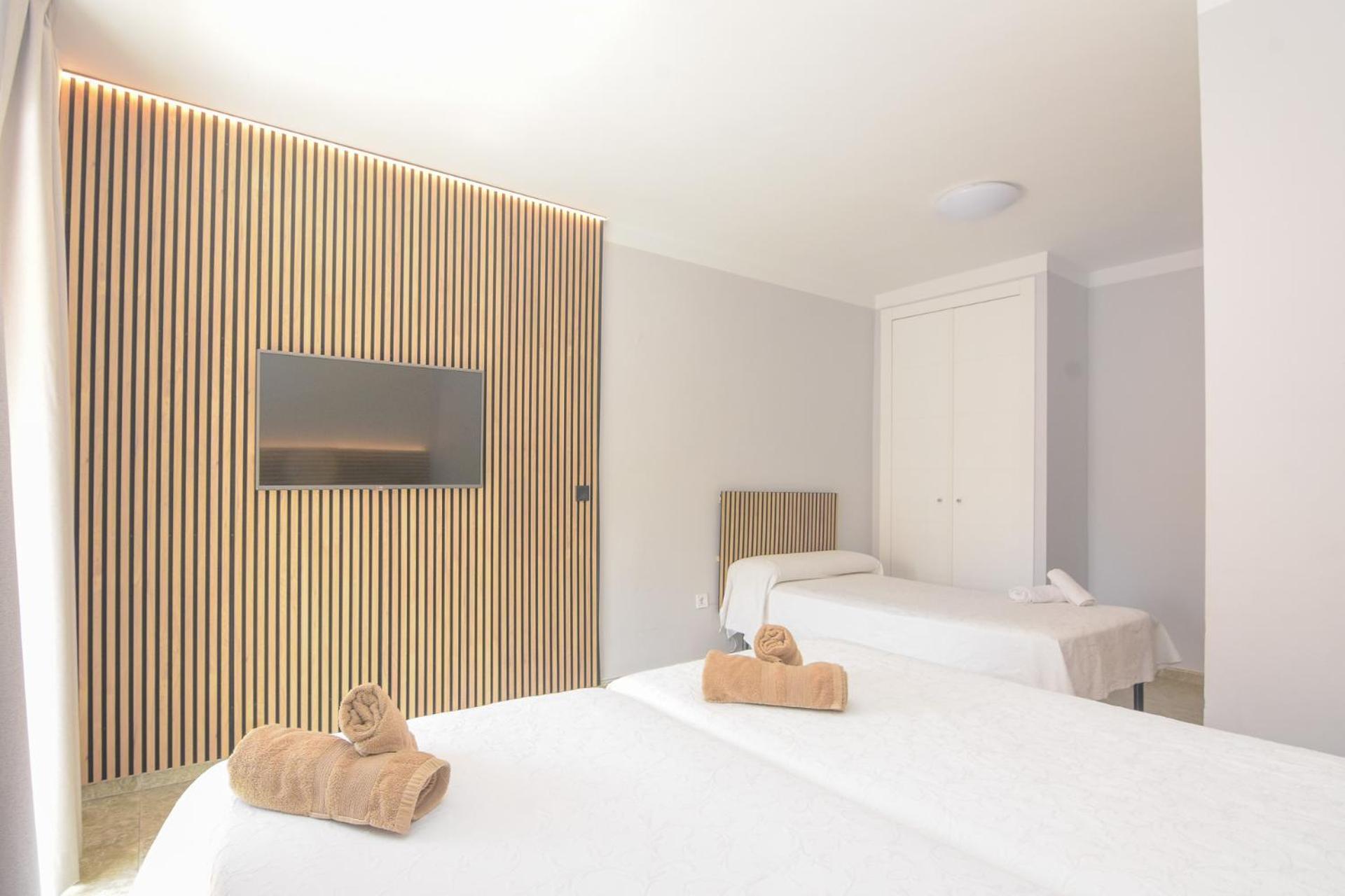 נרחה Hostal La Ermita מראה חיצוני תמונה