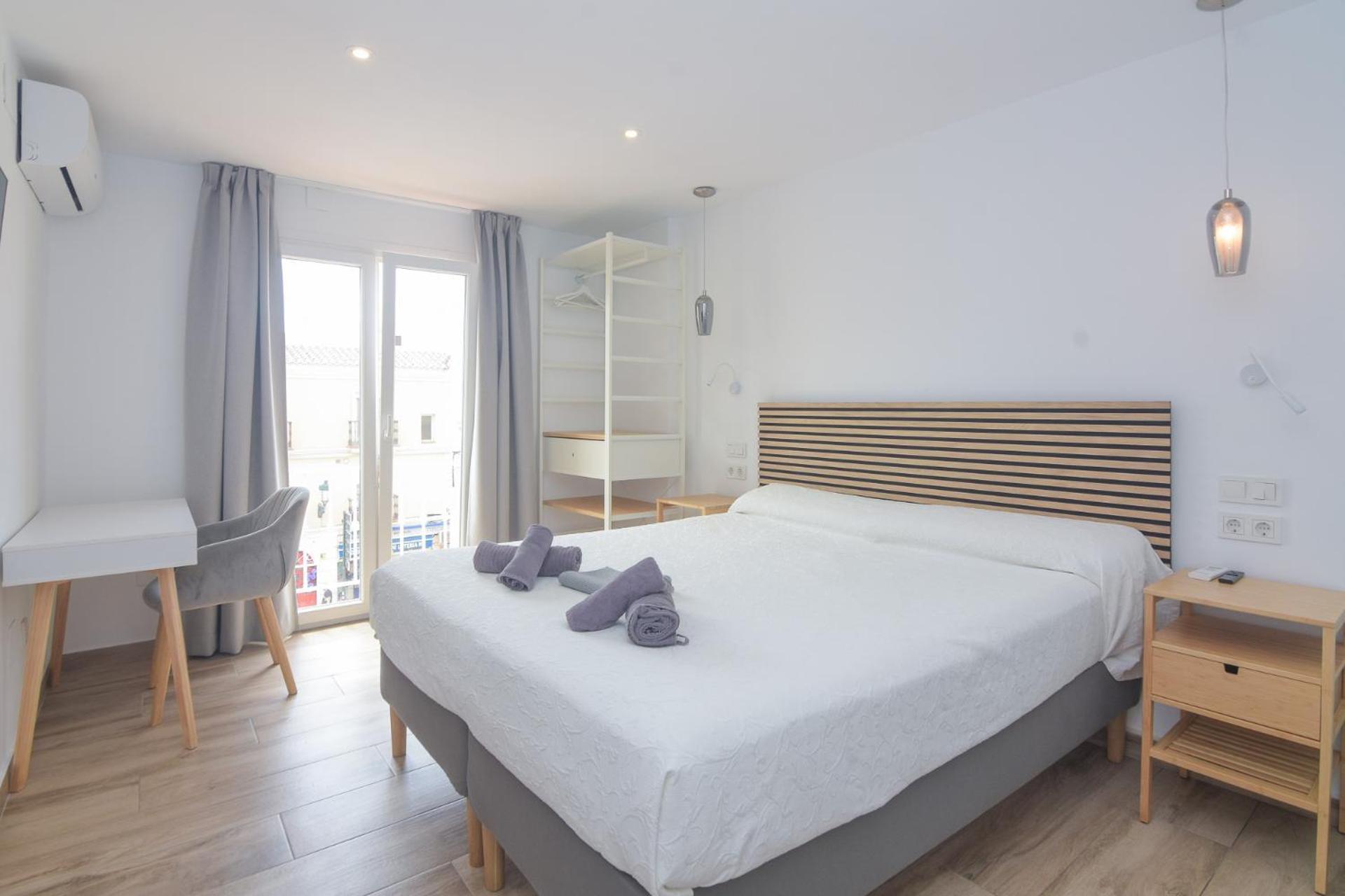 נרחה Hostal La Ermita מראה חיצוני תמונה