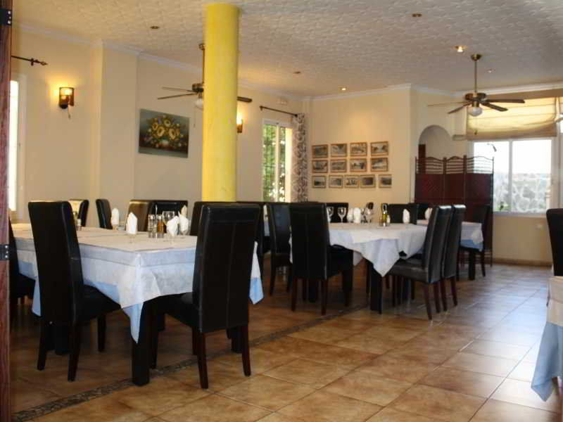 נרחה Hostal La Ermita מראה חיצוני תמונה